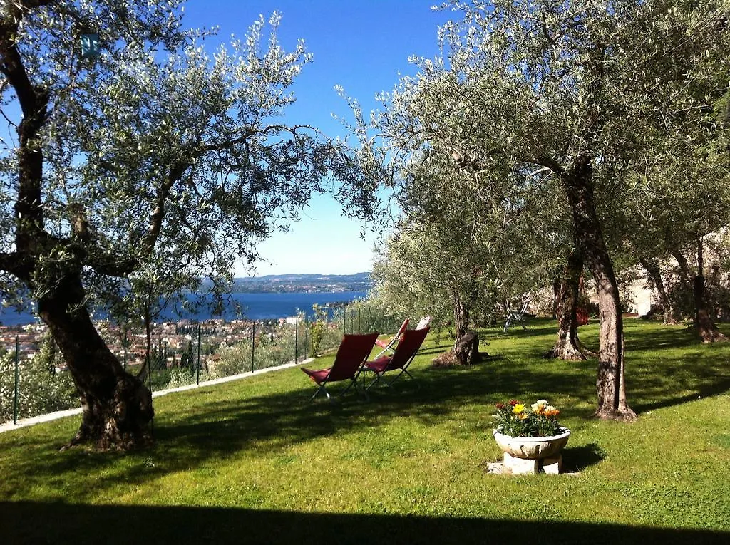 Bed&Breakfast Giardini di Corte Pulciano 3*,  Italia