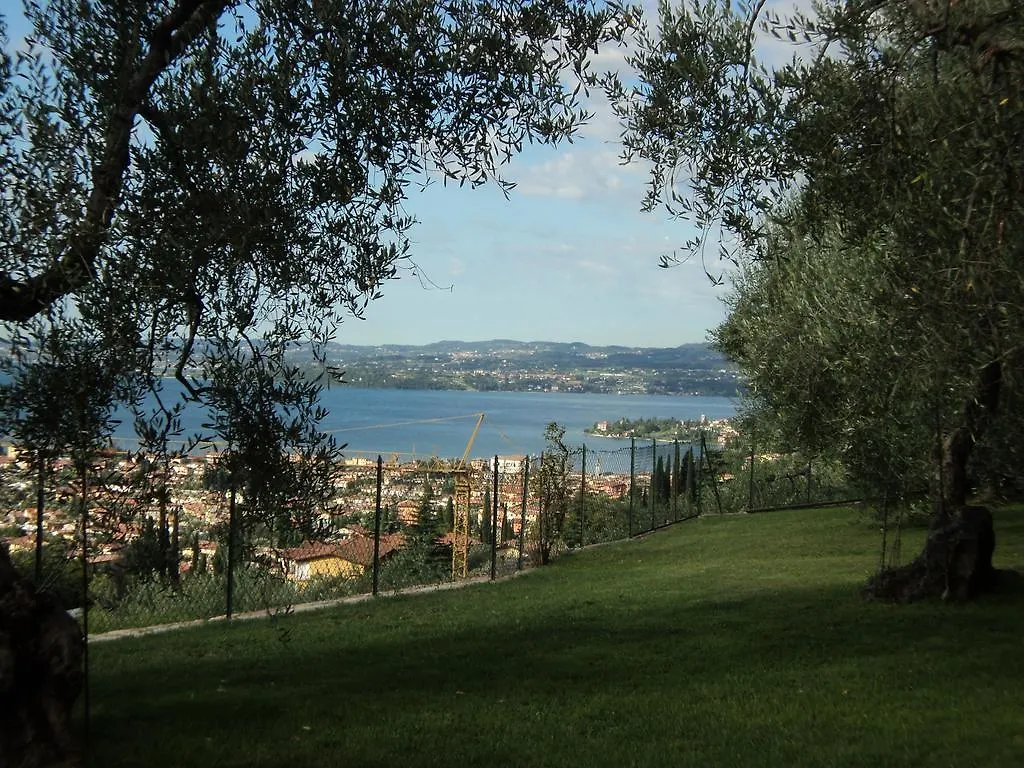 ***  Bed & Breakfast Giardini Di Corte Toscolano Maderno Italy