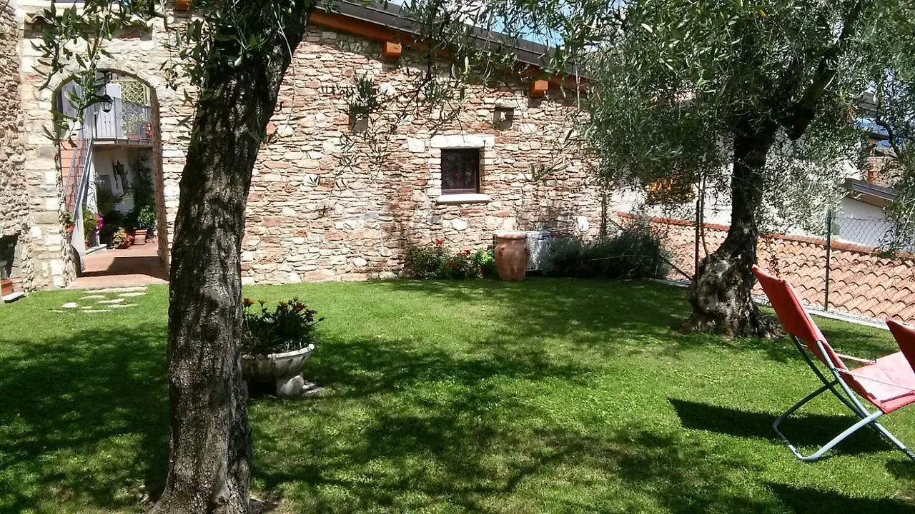 Bed&Breakfast Giardini di Corte Pulciano Bed & Breakfast