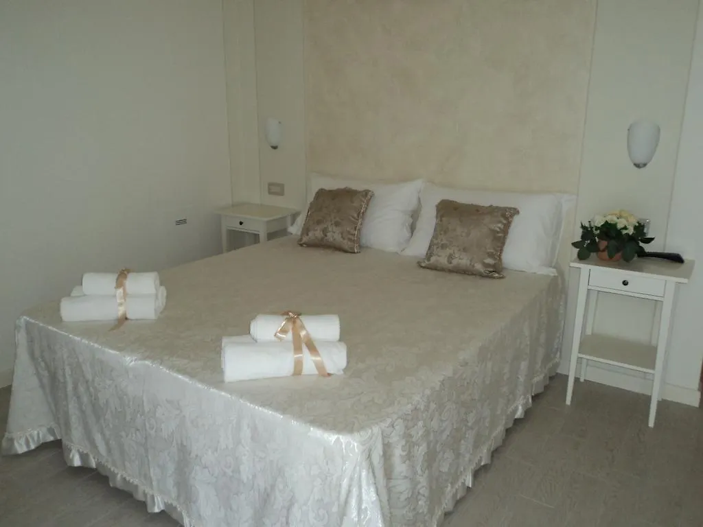 Bed & Breakfast Giardini Di Corte Toscolano Maderno