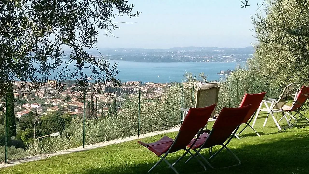 Bed & Breakfast Giardini Di Corte Bed & Breakfast Toscolano Maderno Italy