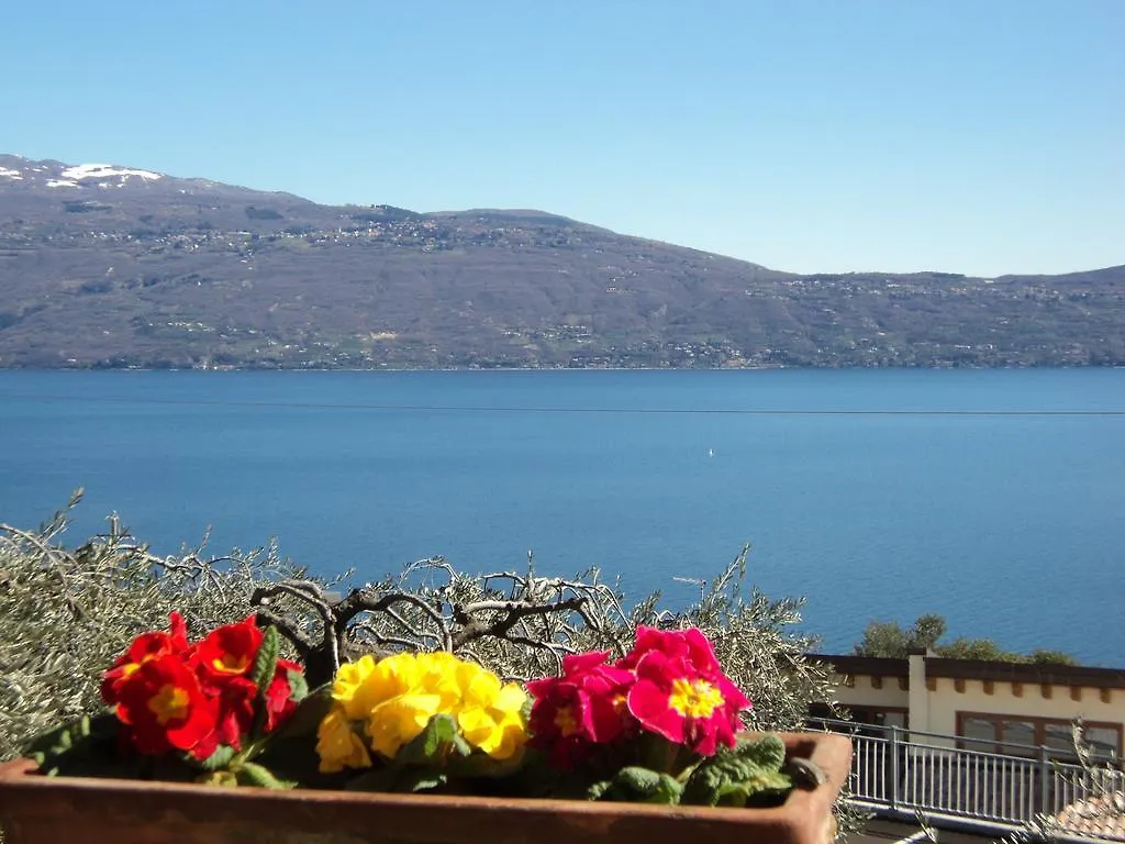 Bed & Breakfast Giardini Di Corte Toscolano Maderno 3*,